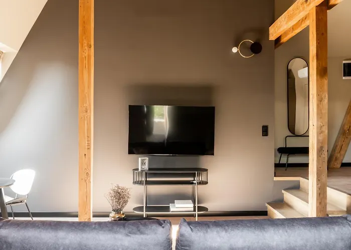 Old House Casino Koszarowa 1 *