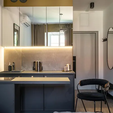 Apartamento Old House Casino Koszarowa 1 *