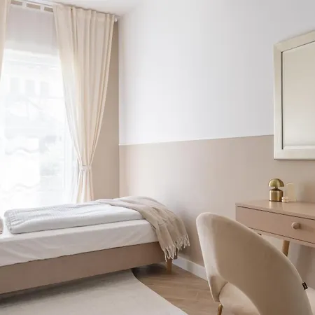 Old House Casino Koszarowa 1 Apartamento