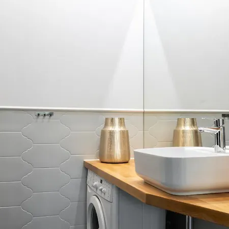 Old House Casino Koszarowa 1 * Wrocław