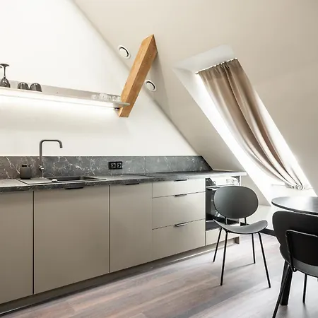 Old House Casino Koszarowa 1 Wrocław