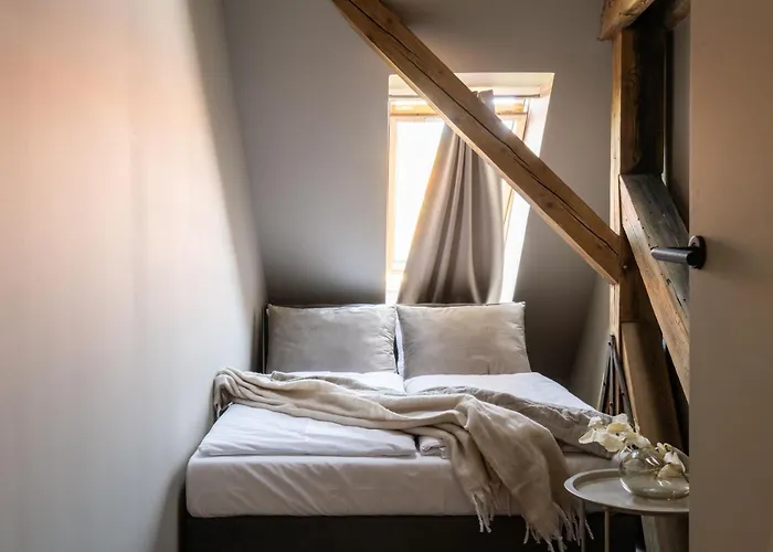 Old House Casino Koszarowa 1 Apartment