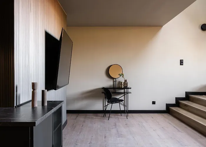 Apartment Old House Casino Koszarowa 1 Breslau