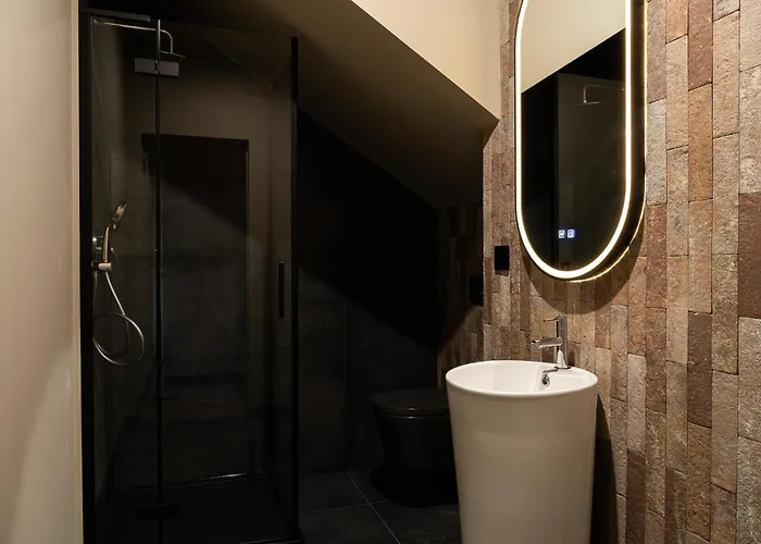 Apartment Old House Casino Koszarowa 1 *