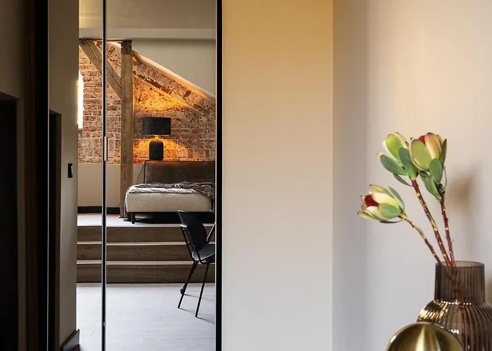 Apartment Old House Casino Koszarowa 1 Breslau