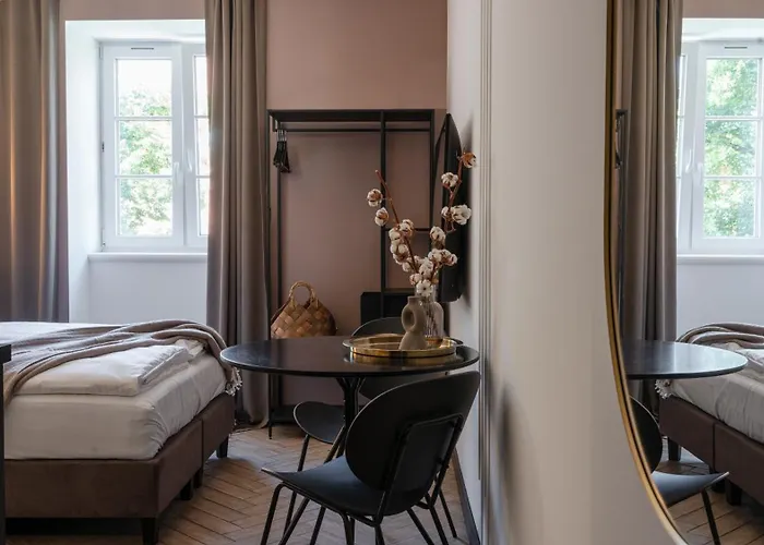 Apartment Old House Casino Koszarowa 1 *