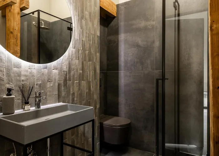 Old House Casino Koszarowa 1 Apartment *