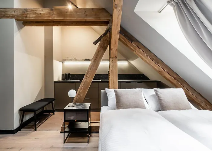 Old House Casino Koszarowa 1 *